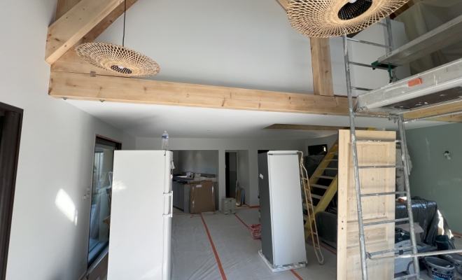 Rénovation et modernisation d'une maison à Chambles